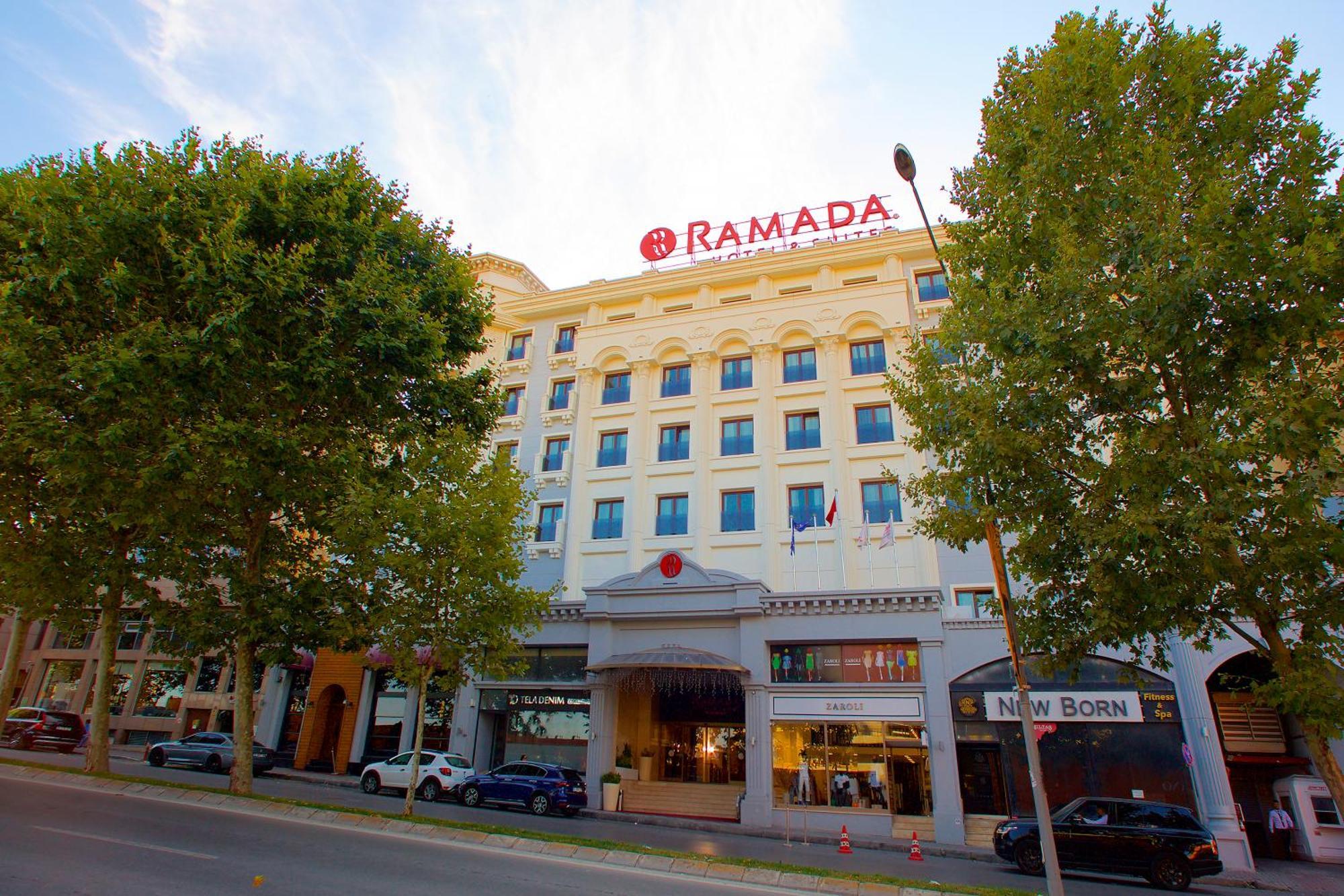 Hotel Ramada By Wyndham Istanbul Merter Zewnętrze zdjęcie